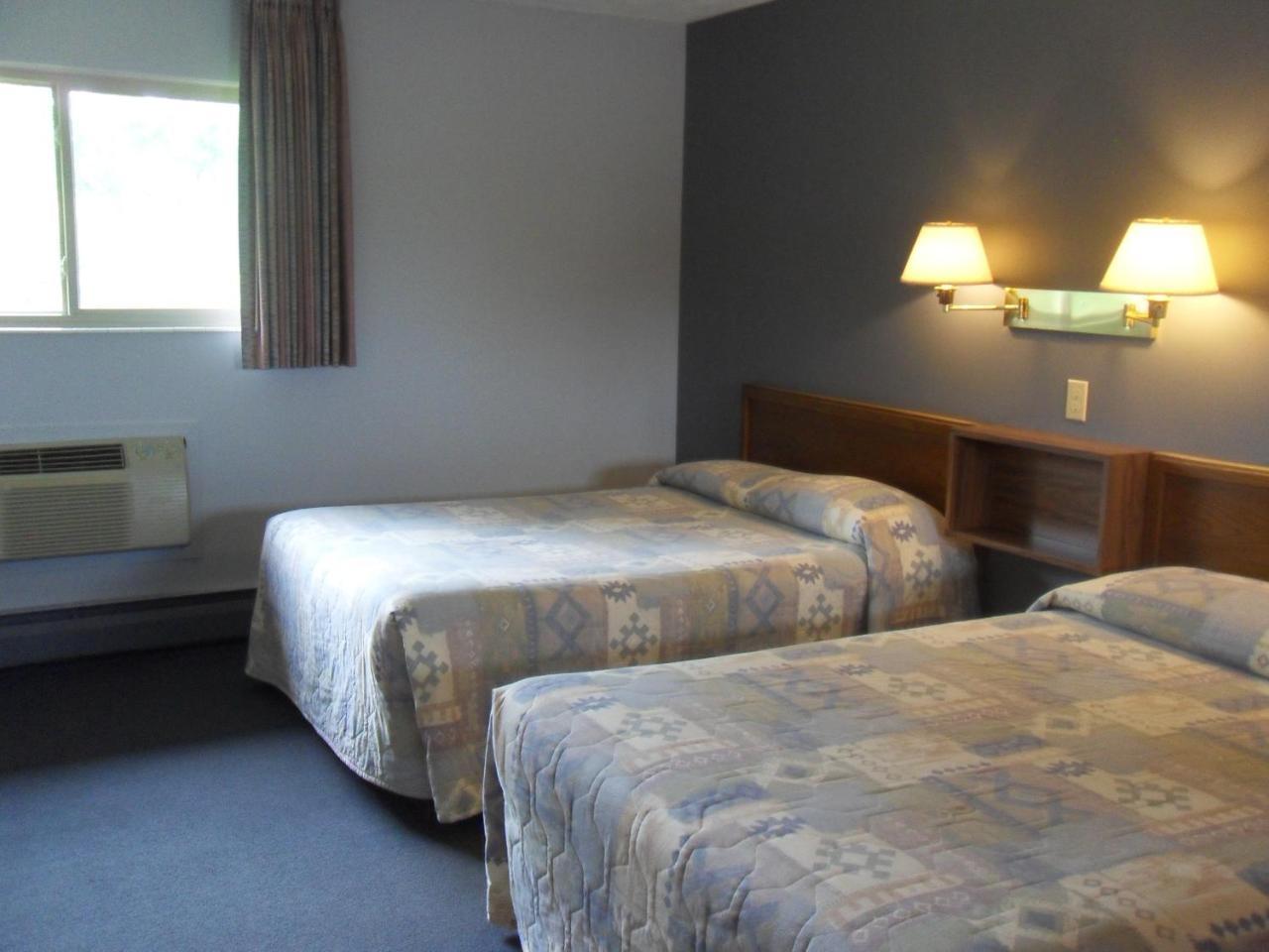 Swan Inn Motel Comstock Park Exteriér fotografie